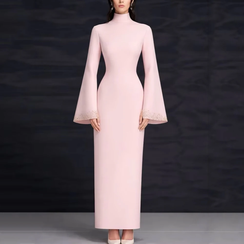 Robe de bal élégante personnalisée rose pâle à col montant