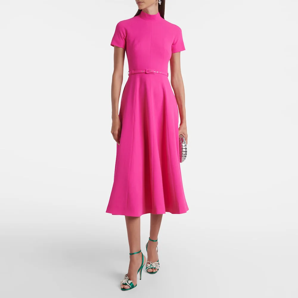 Robe de Cocktail mi-longue