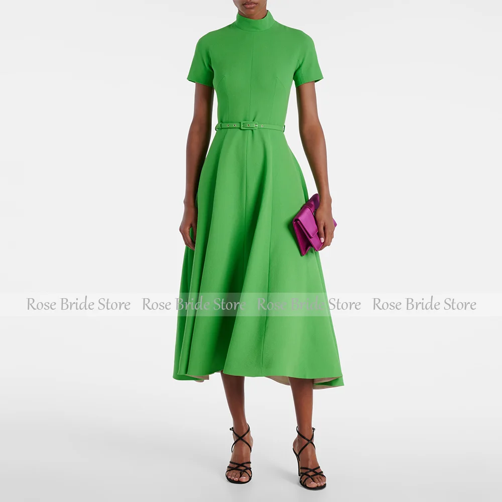 Robe de Cocktail mi-longue