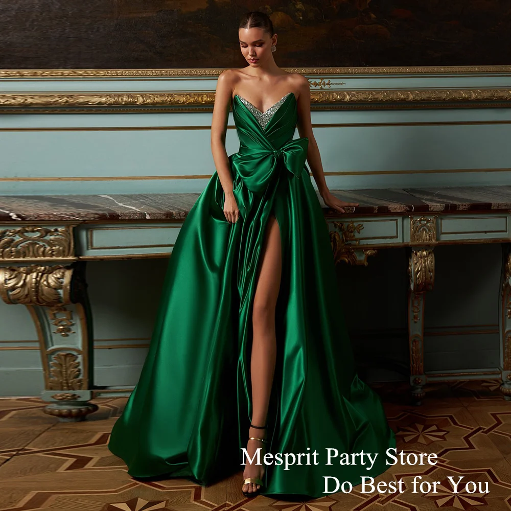 Robe de bal verte Sexy col en V perles pli arc une ligne Satin robes de soirée balayage Train dos nu