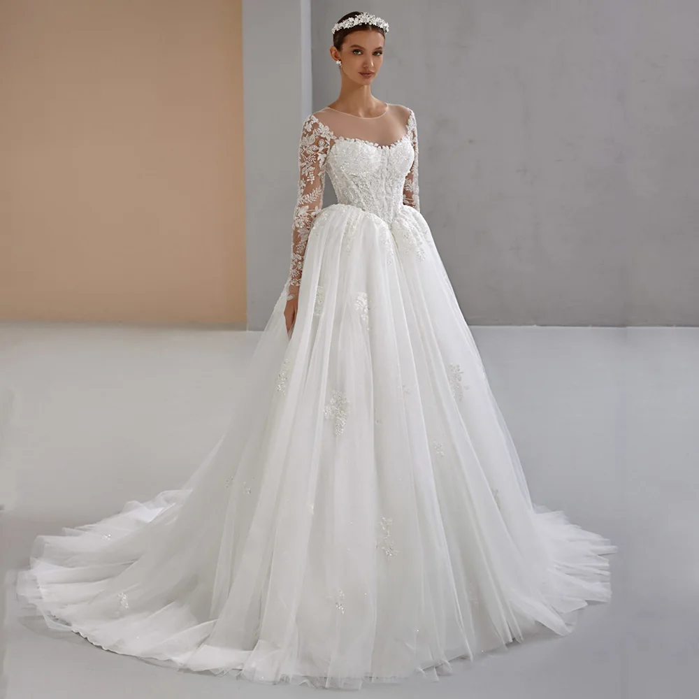 Robe de mariée vintage personnalisée à col rond, manches longues, ornée de perles et de sequins, avec traîne et effet illusion
