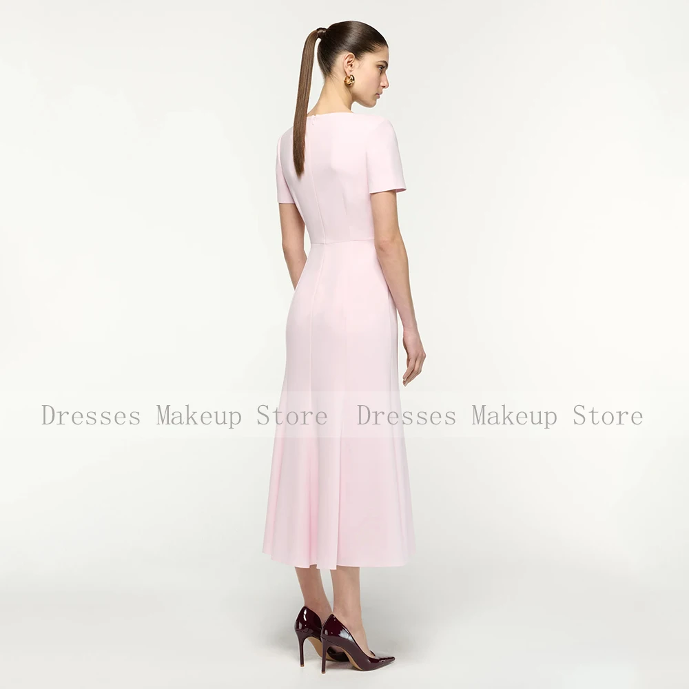 Robe cocktail sirène personnalisable avec décolleté cuillère et dos croisé pour femmes de toutes occasions formelles