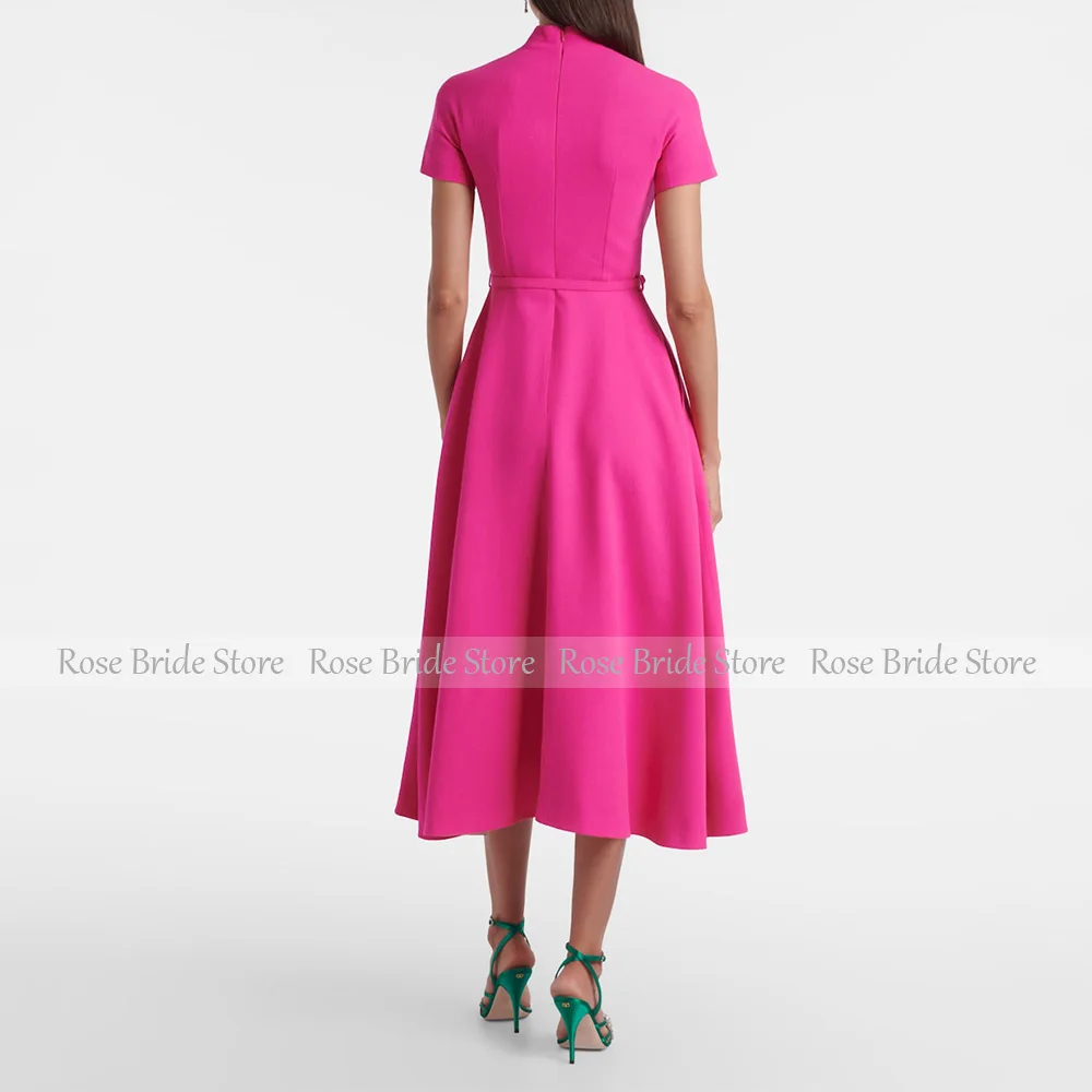Robe de Cocktail mi-longue